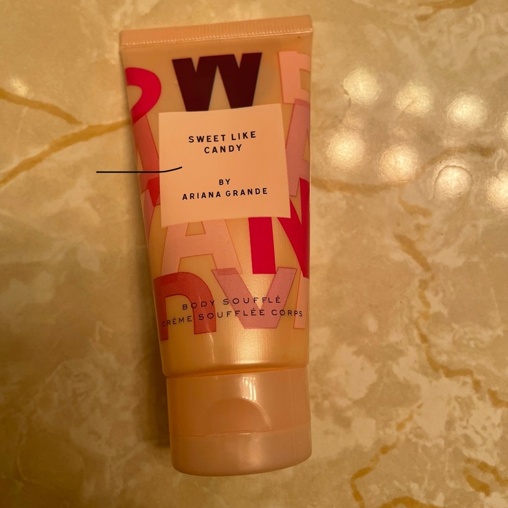 🌺5/$15!! Sweet like candy lotion